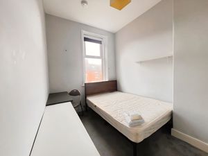 Photo 10- click for photo gallery